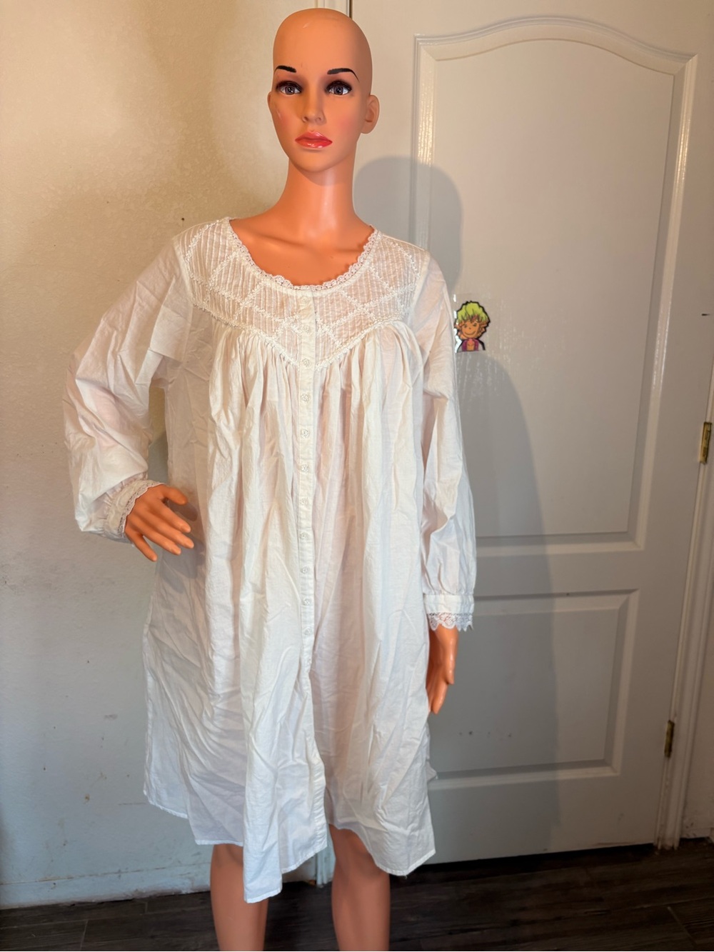 Vintage Eileen West Nightgown